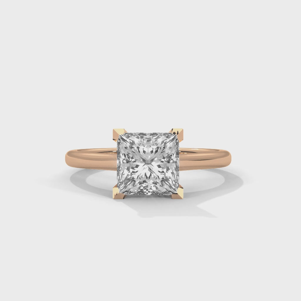 Anillo de compromiso solitario con diamante de corte princesa y brazo estilo catedral arquitectónico