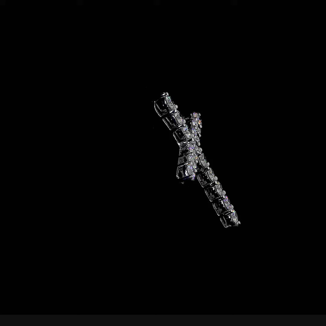Cross Lab grown Diamond Pendant 3.87 CT